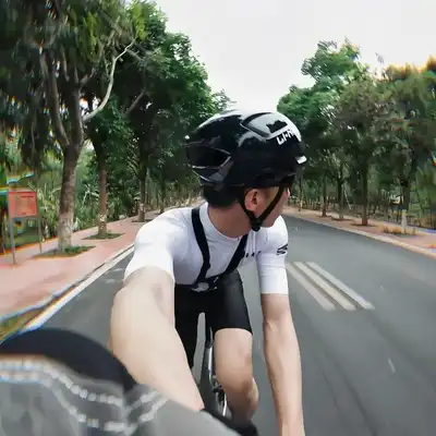 邹敏